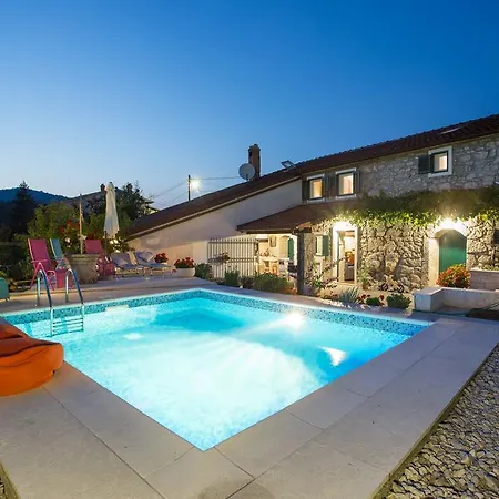Villa Captain's With Swimming Pool *